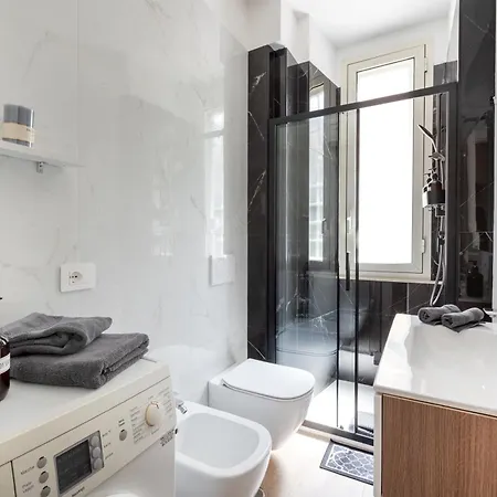 Alma Luxury Elegant 1br Quartiere Africano Self Check In Metro B Апартаменты